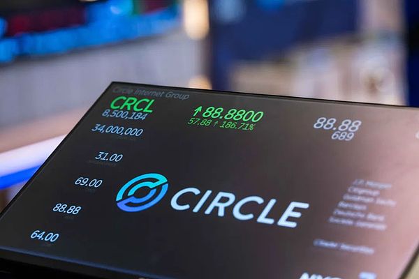 马斯克深夜发问：量子计算机会不会成为比特币的终结者？