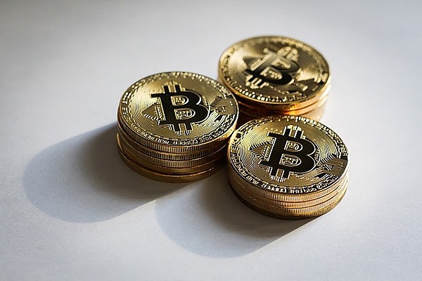 比特币ETF：投资者的新希望还是过气网红？